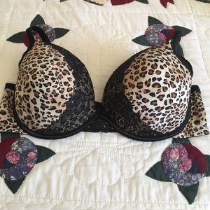 💋Cacique Smooth Push Up Bra💋