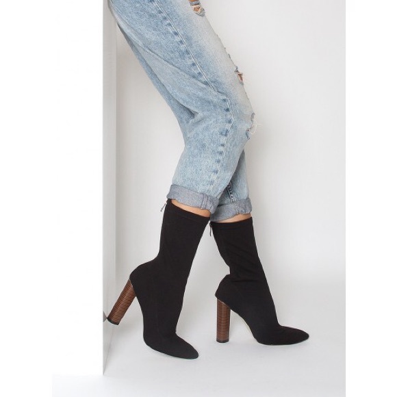 Simmi Shoes Shoes - • NWT Black Sock Bootie •