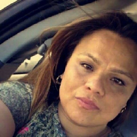 Meet your Posher, Artisha