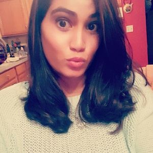 Meet your Posher, Angeliz