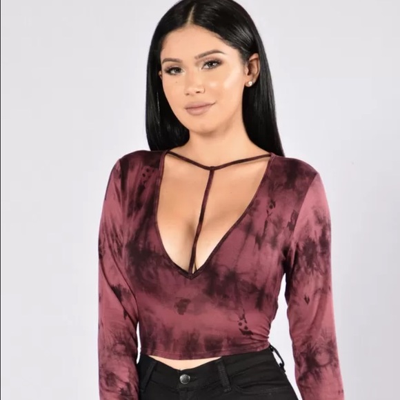 SOLD!BRAND NEW FASHION NOVA QUEEN OF MY HEART TOP! - Picture 1 of 2