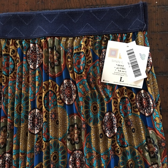 LuLaRoe Jill Skirt