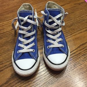 Kids converse