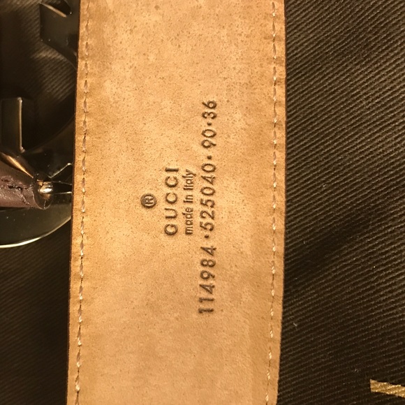 Brown Gucci belt