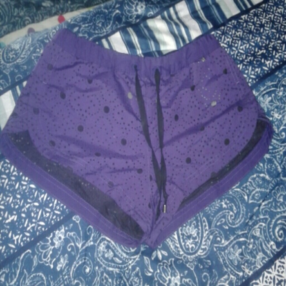 Running shorts