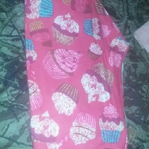 Lularoe cupcake leggings OS