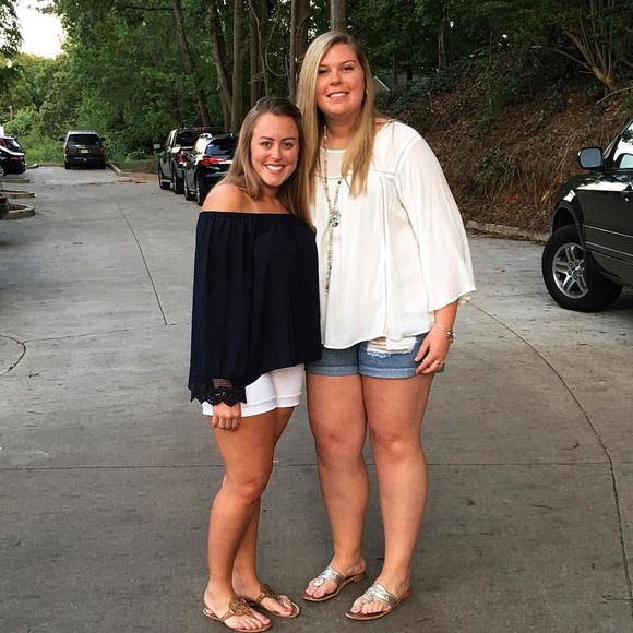 Meet your Posher, Kelsey - Picture 1 of 1
