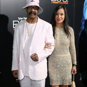 Meet your Posher, Dennis