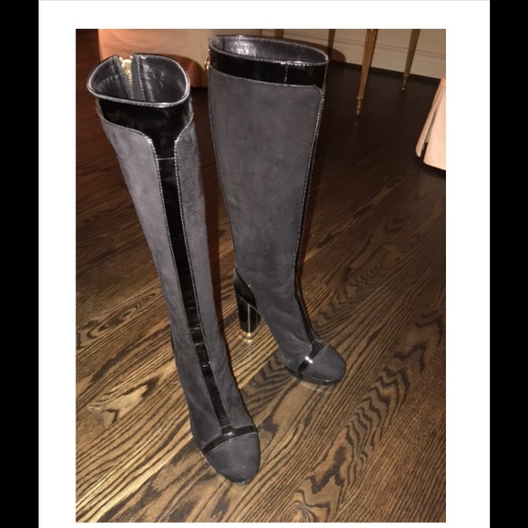 Tory Burch boots 9.5