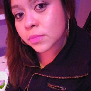 Meet your Posher, Isabel