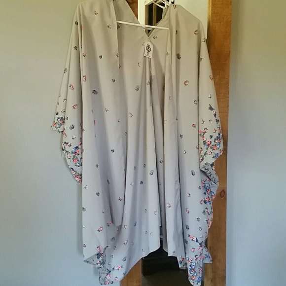 Agnes and Dora Kimono