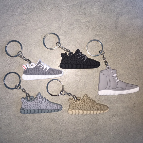 6 Yeezy Boost 350 750 Keychains