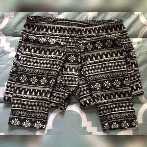 Black and White Leggings