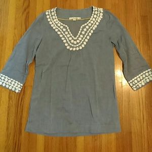 Mid-Sleeve Blouse