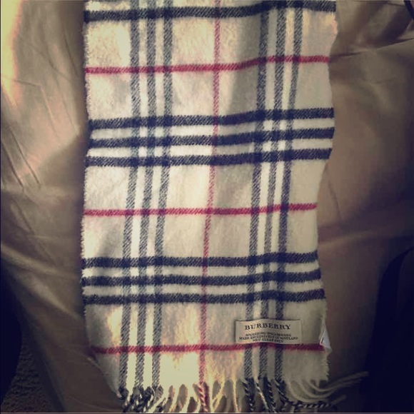 Authentic Burberry little girls scarf