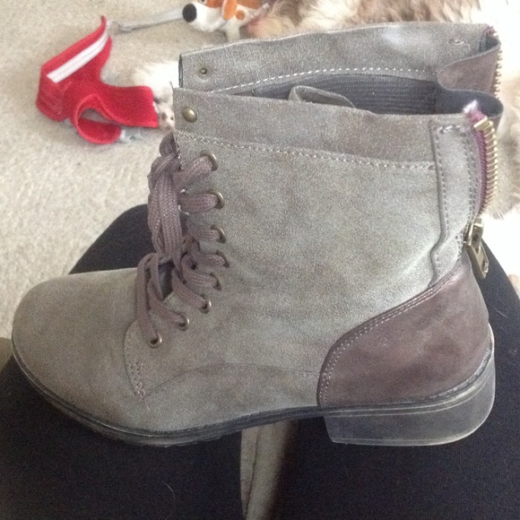 Madden girl combat boots
