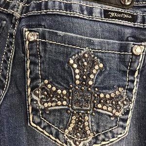 Miss Me Studded Cross Jeans Size 24