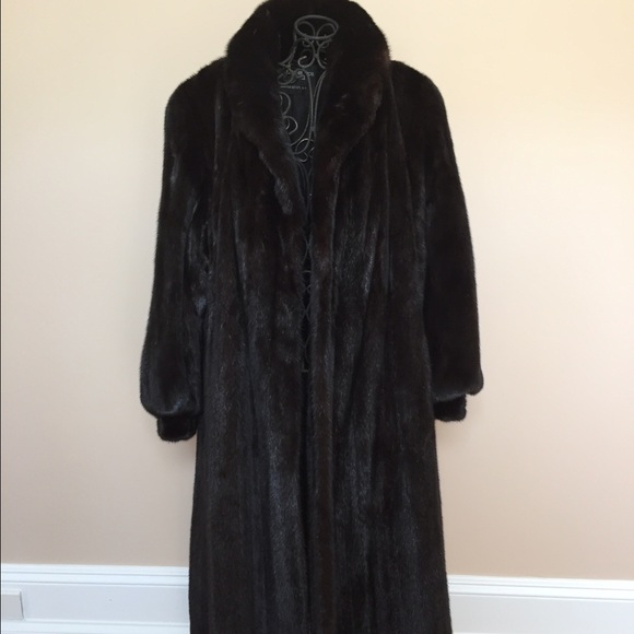 Female ranch mink coat  Size 14