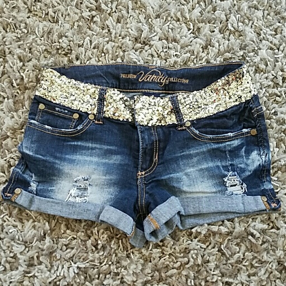 Jean shorts with sparkle waistband