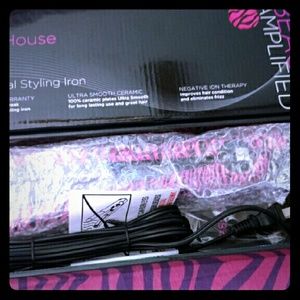 Style House Professional Styling Iron