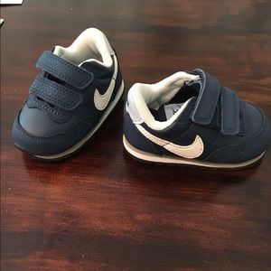 NWOT Nike infant shoes