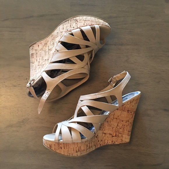 Apparel Brand Nude Wedges SIZE 9 1/2