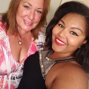 Meet your Posher, Deborah