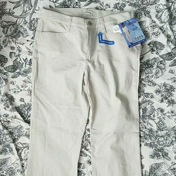 Slimming Basic khaki work pants uniform NWT