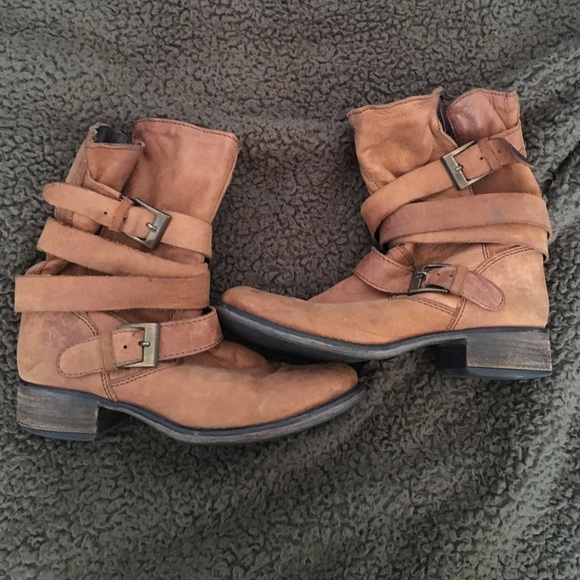 Steve Madden Brewzzer Slouch Boots