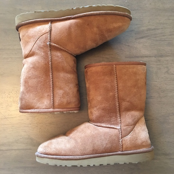 Tan UGG boots! Size 8!