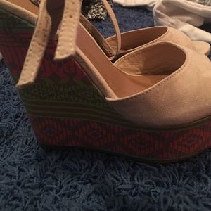 Rue 21 Wedges