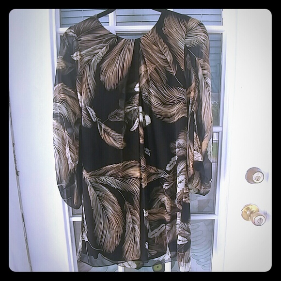 Diane von Furstenburg 100% Silk Dress.