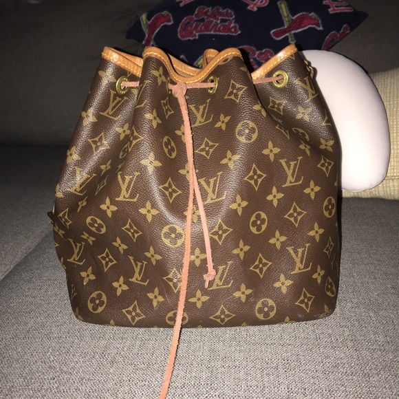 🎃SALE TODAY ONLY!🎃 LV monogram petit Noé