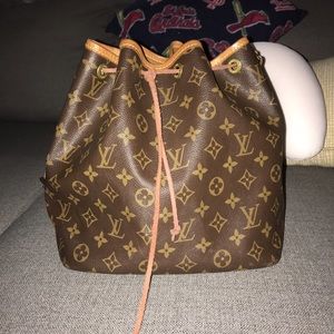 🎃SALE TODAY ONLY!🎃 LV monogram petit Noé