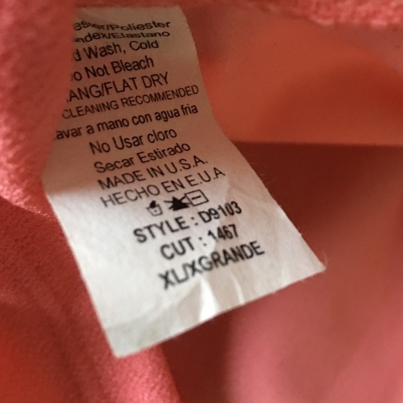 NWOT- CORAL PLUS SIZE DRESS - Picture 3 of 3