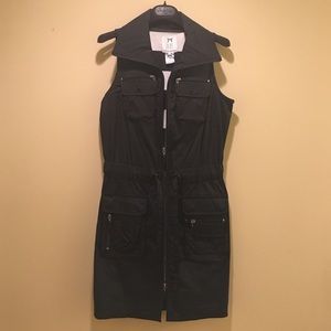 Amazing black dress.