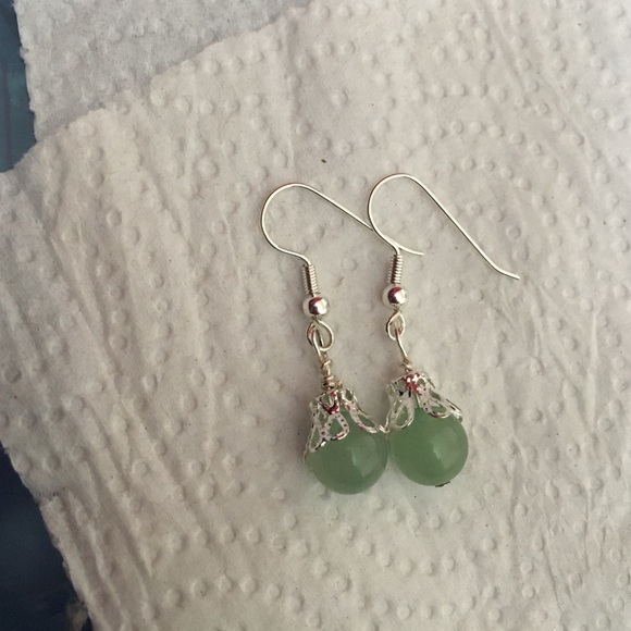 Earrings - Picture 3 of 4