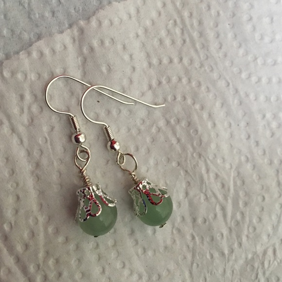 Earrings - Picture 4 of 4