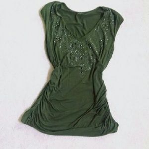 Olive green shirt / khaki