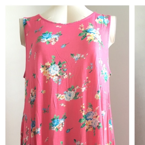 NWOT- CORAL WITH ROSES - Picture 2 of 3