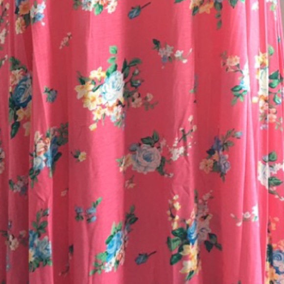 NWOT- CORAL WITH ROSES - Picture 3 of 3