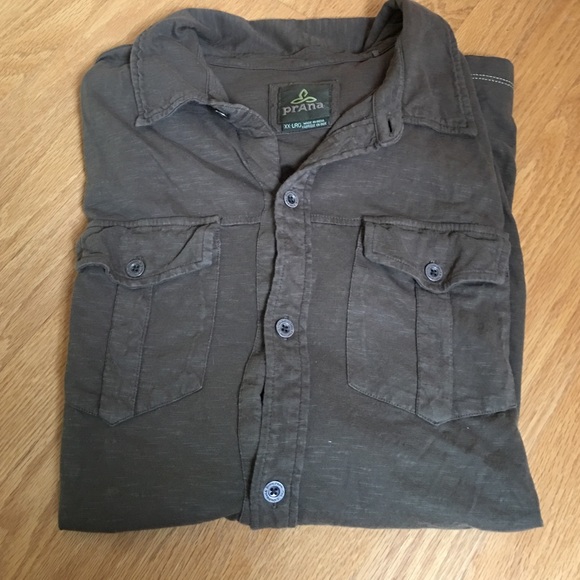 Men's long sleeve Prana button up
