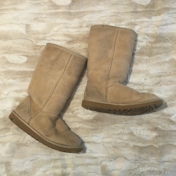 Women's Classic Tall Ugg Boots