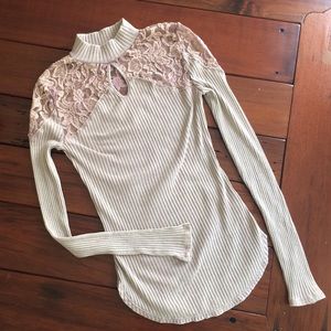 Free people long sleeve lace shirt size xs