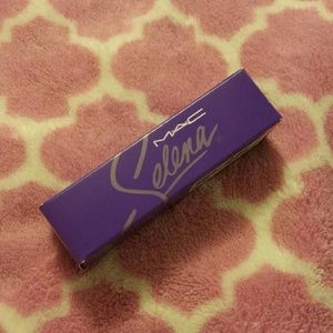 Selena MAC Como La Flor