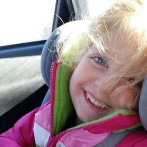 Meet your Posher, Elizabeth