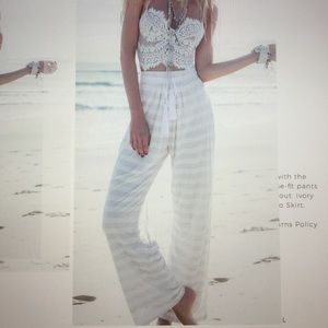 NWT Saboskirt Palisa Pants