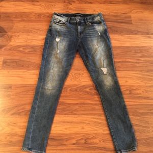 💥PRICE DROP💥Express Distressed Jean Legging