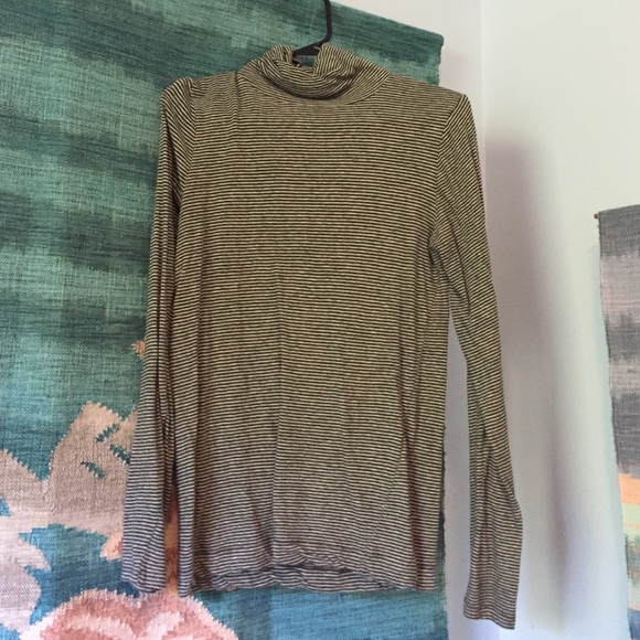 Madewell slim fit tissue turtleneck