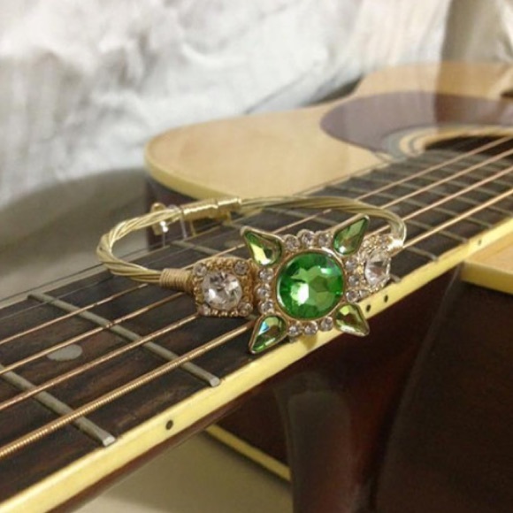 String Theory / Guitar String Bangle - Picture 1 of 1